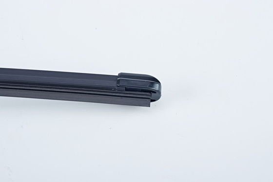 Buy Black Windshield Wiper Blades Durability Windscreen Wiper Blades For All Vehicles online manufacture