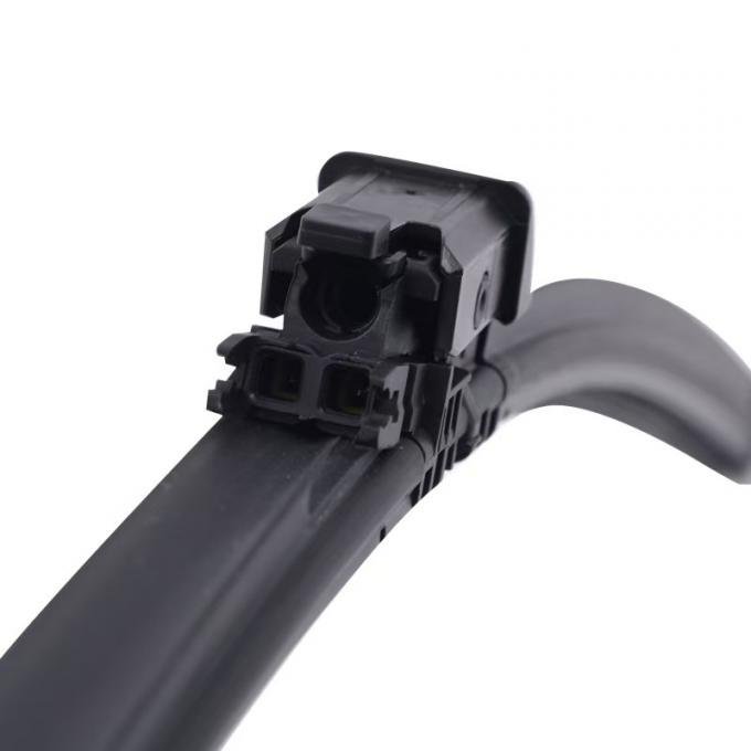 Mercedes Benz Water Spraying Windshield Wipers for Cold Weather Driving HEATTEC Technology